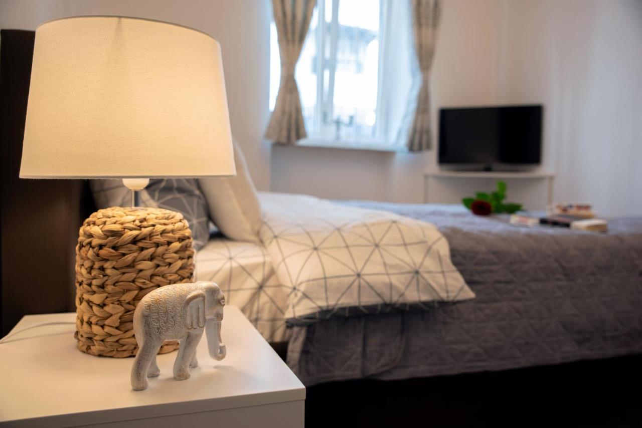 Central Bright Apartment Kluż-Napoka Zewnętrze zdjęcie