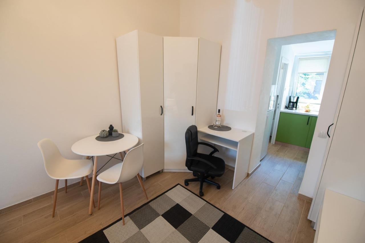 Central Bright Apartment Kluż-Napoka Zewnętrze zdjęcie